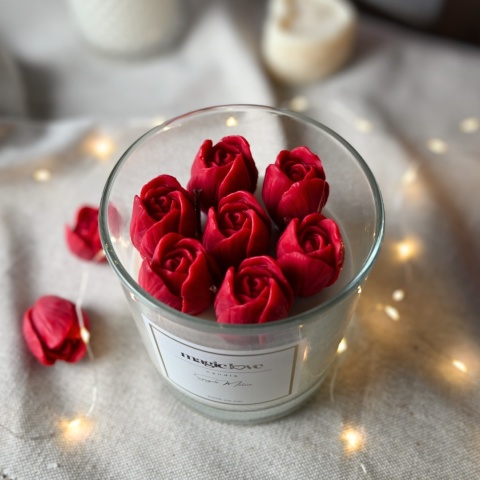 Świeca sojowa duże czerwone tulipany